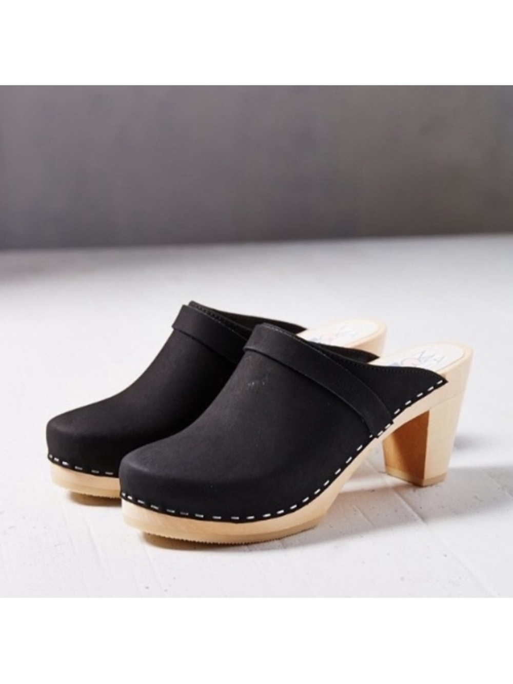 Maguba Anthropologie Stockholm Clogs Black Nubuck Suede Swedish Size 37